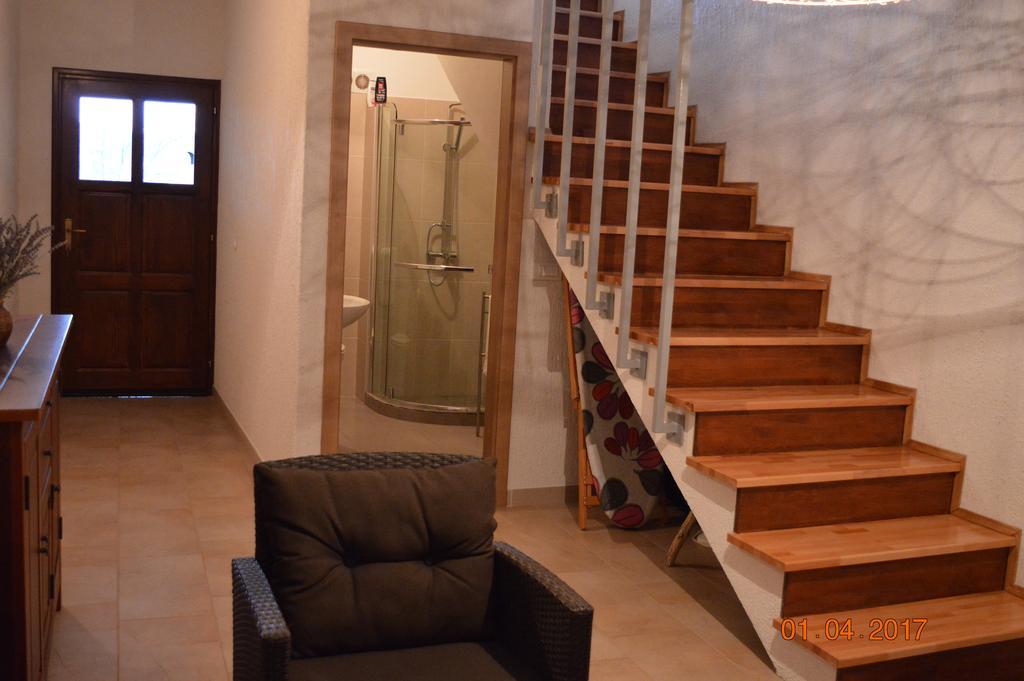 House Of Veli Joze Villa โมโตวุน ภายนอก รูปภาพ